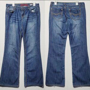 BONGO BOOTCUT Jeans Women's Size 13 Boot cut Blue Dark wash Regular